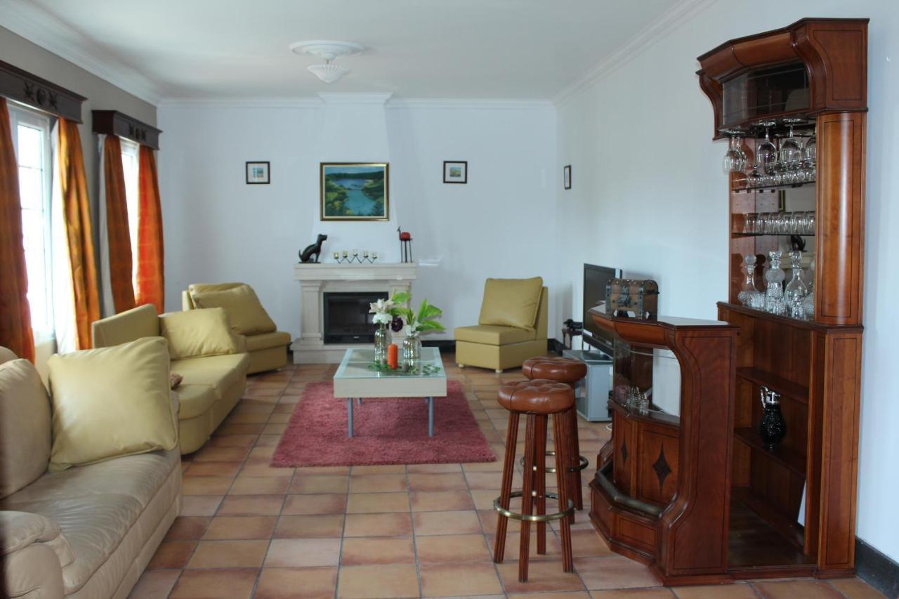 Bella Italia Populo Guest House Πόντα Ντελγκάντα Εξωτερικό φωτογραφία