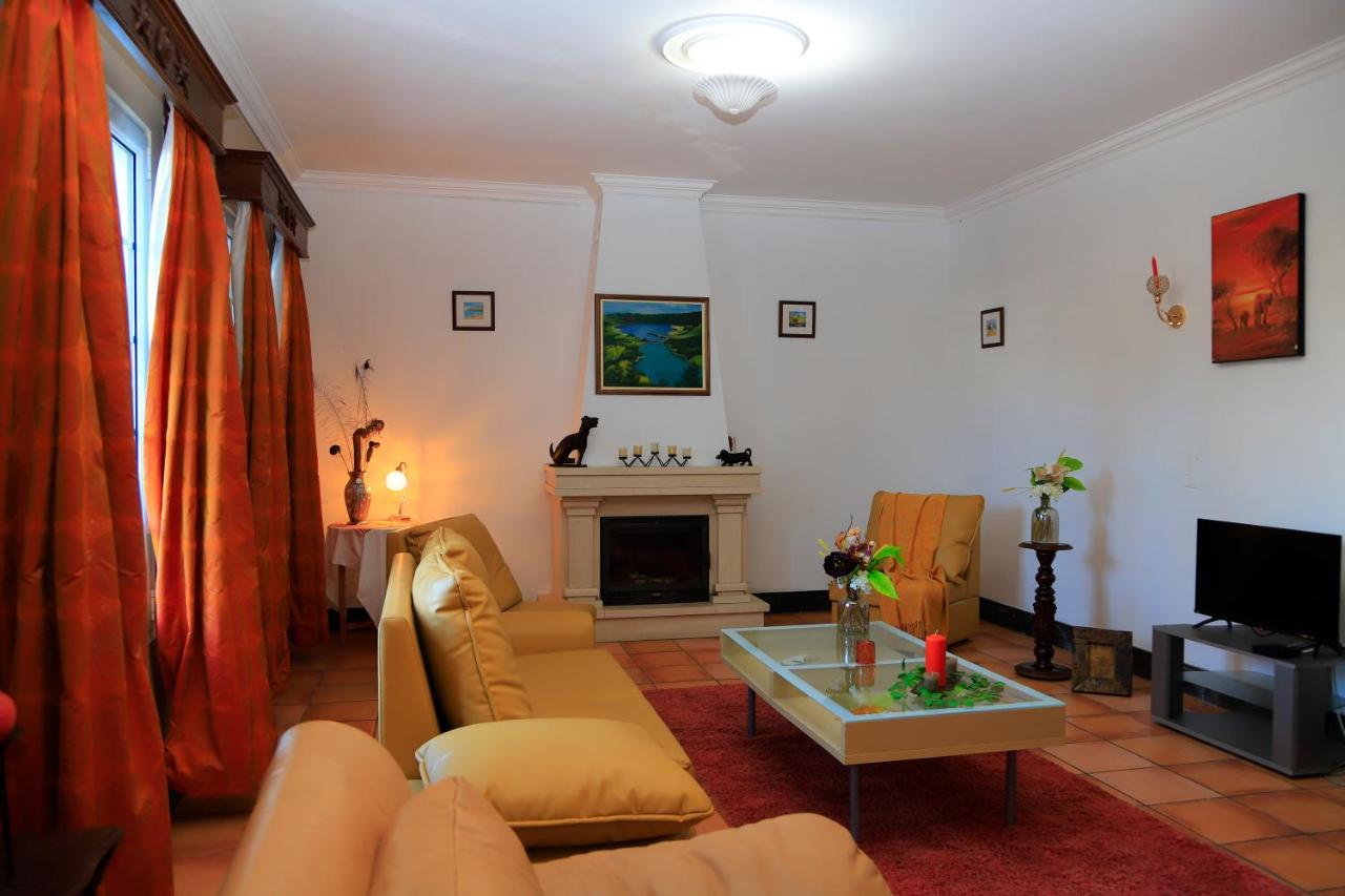 Bella Italia Populo Guest House Πόντα Ντελγκάντα Εξωτερικό φωτογραφία