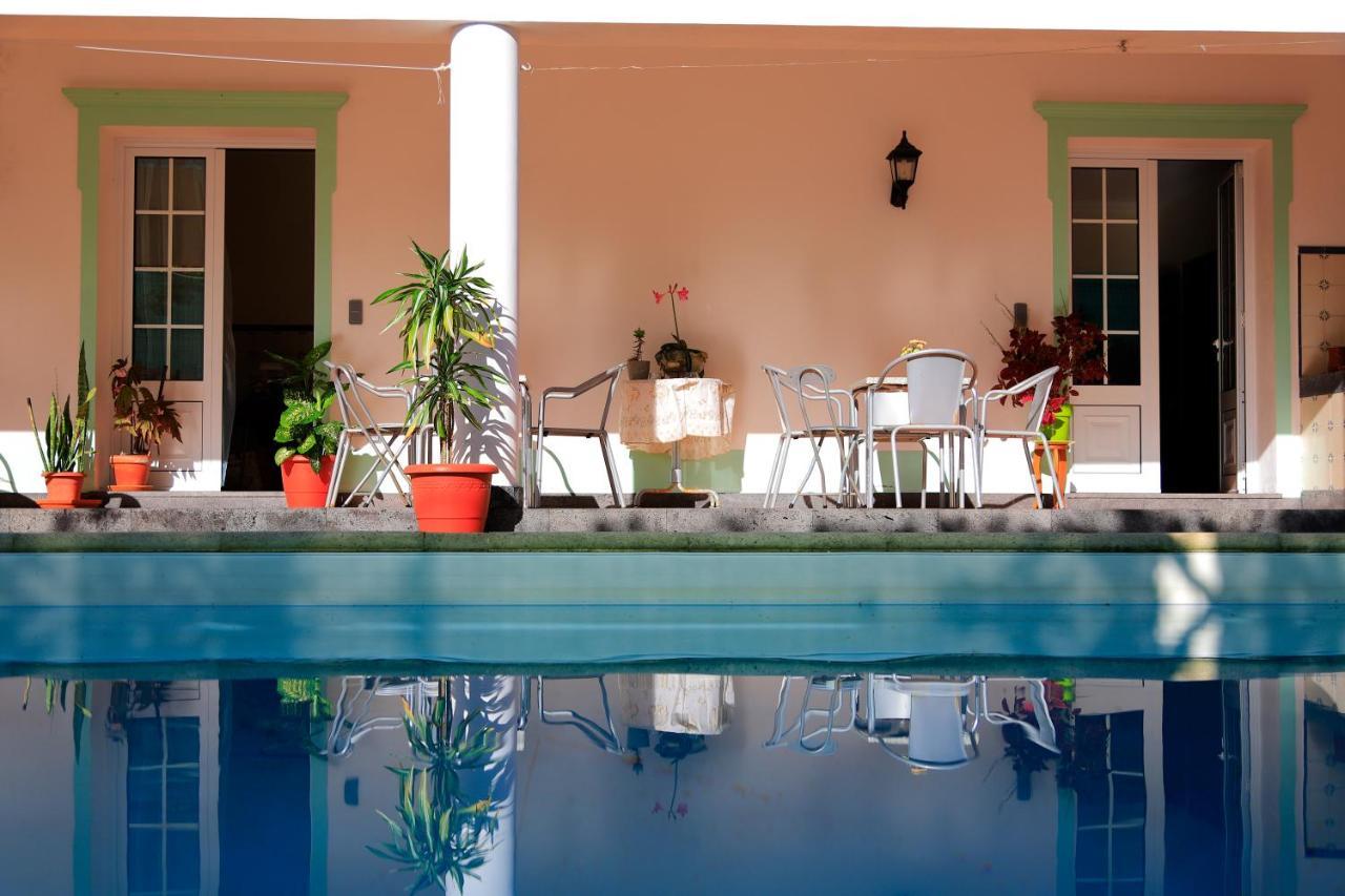 Bella Italia Populo Guest House Πόντα Ντελγκάντα Εξωτερικό φωτογραφία