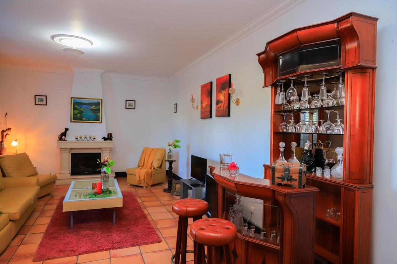 Bella Italia Populo Guest House Πόντα Ντελγκάντα Εξωτερικό φωτογραφία